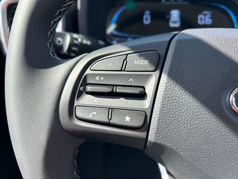 New 2026 Hyundai Venue SEL image 18