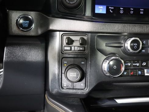 Used 2024 Ford F250 Platinum w/ FX4 Off-Road Package AWD/4WD image 54