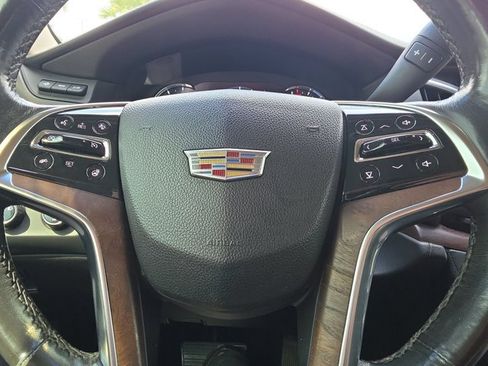 Used 2016 Cadillac Escalade Premium AWD/4WD image 14