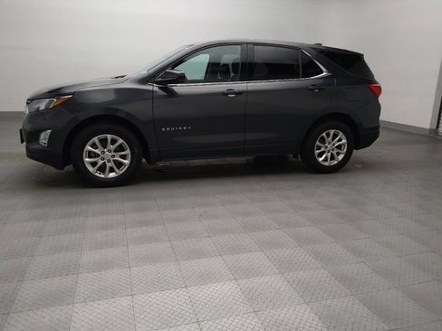 Used 2020 Chevrolet Equinox LT FWD image 2