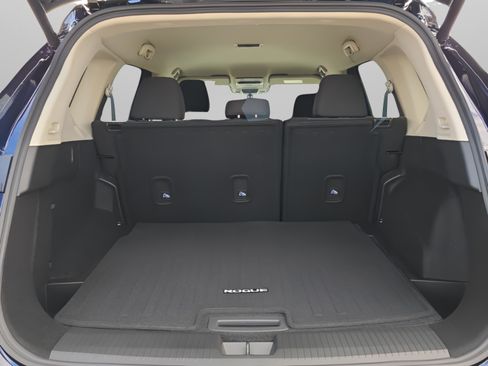 New 2026 Nissan Rogue SV image 8