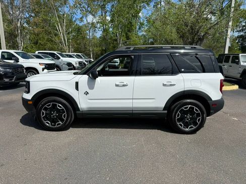 Used 2025 Ford Bronco Sport Outer Banks w/ Outer Banks Tech Package+ image 2