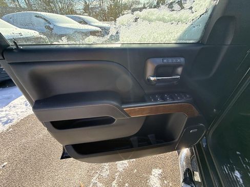 Used 2018 Chevrolet Silverado 1500 LTZ w/ Sport Package image 25