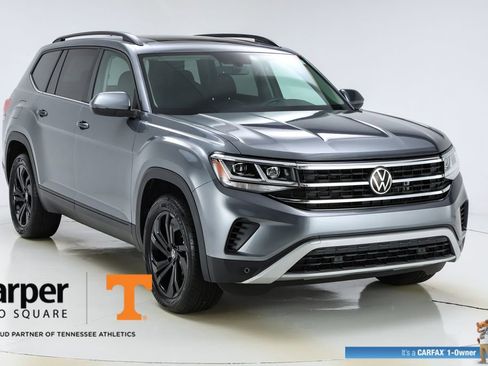 Used 2022 Volkswagen Atlas SE w/ Panoramic Sunroof Package image 15