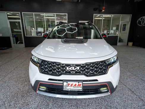 Used 2022 Kia Sorento SX Prestige w/ Rust Color Package AWD/4WD image 6