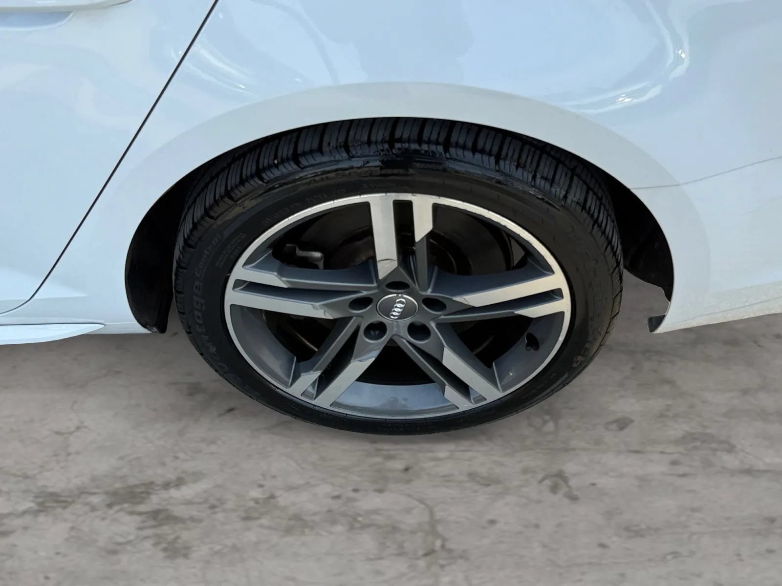Used 2018 Audi A4 2.0T Premium Plus w/ Premium Plus Package AWD/4WD image 44