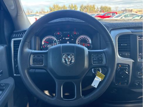 Used 2019 RAM 1500 Classic Warlock image 23