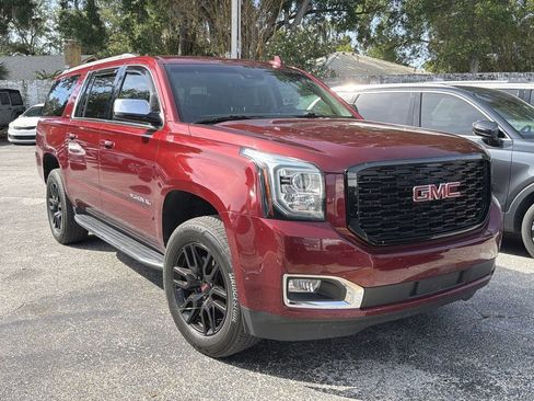 Used 2019 GMC Yukon XL SLT RWD image 1