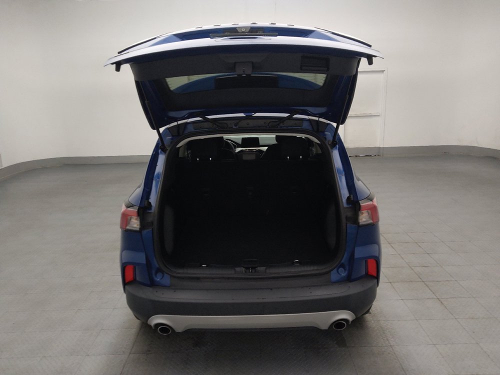 Used 2022 Ford Escape SE w/ Cold Weather Package FWD image 29