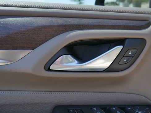 Used 2023 GMC Yukon XL Denali image 85