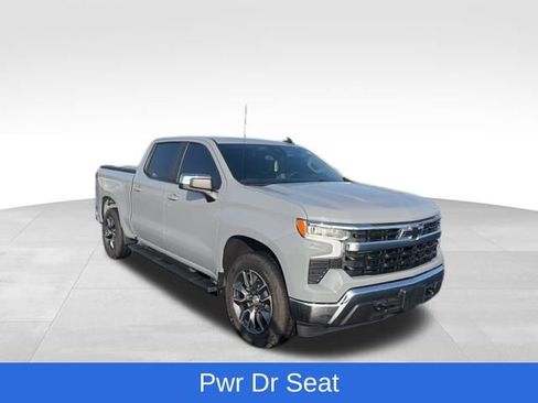 Used 2024 Chevrolet Silverado 1500 LT image 9