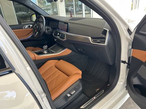 Used 2023 BMW X5 sDrive40i w/ M Sport Package image 24