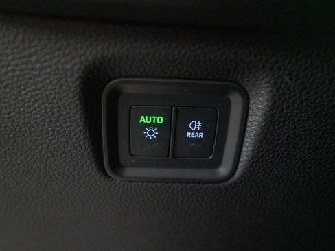 New 2025 Porsche Cayenne AWD/4WD image 27