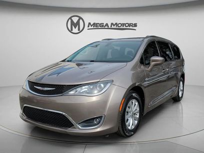 Used 2017 Chrysler Pacifica Touring-L