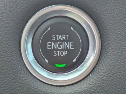 Used 2024 Chevrolet Colorado LT w/ LT Convenience Package II RWD image 30