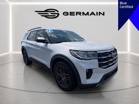 Certified 2026 Ford Explorer Active w/ Active Comfort Package RWD image 2
