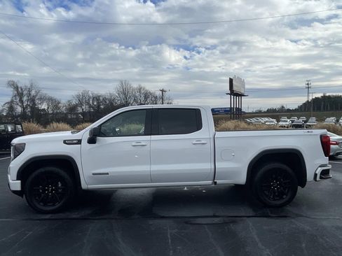 Used 2025 GMC Sierra 1500 Elevation w/ Preferred Package image 4