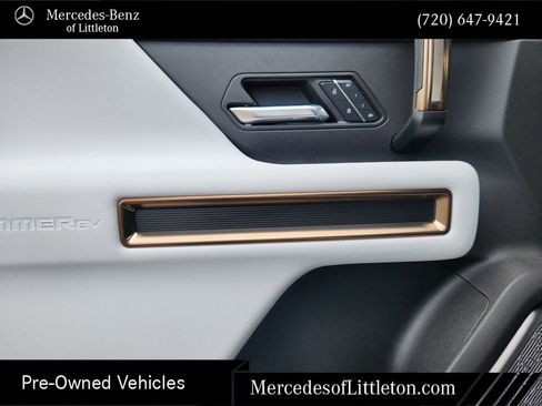 Used 2025 GMC Hummer EV 3X AWD/4WD image 24