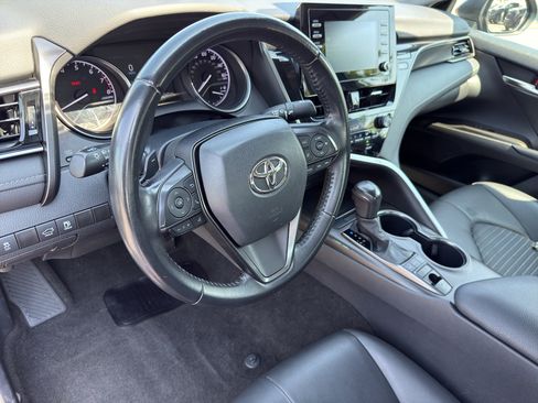 Used 2023 Toyota Camry SE image 31