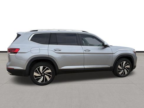 Used 2024 Volkswagen Atlas SEL AWD/4WD image 6