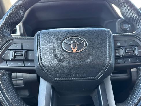 Used 2024 Toyota Tacoma SR5 RWD image 10
