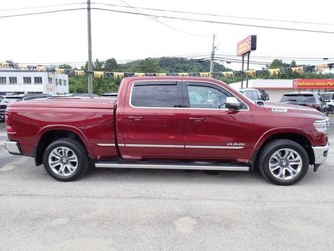 Used 2024 RAM 1500 Limited AWD/4WD image 9