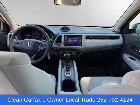 Used 2022 Honda HR-V LX image 10