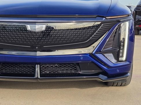 Certified 2026 Cadillac Lyriq V image 6