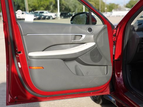 Used 2025 Hyundai Sonata SEL image 19