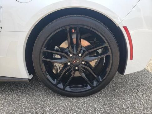 Used 2019 Chevrolet Corvette Stingray Coupe w/ Battery Protection Package RWD image 33