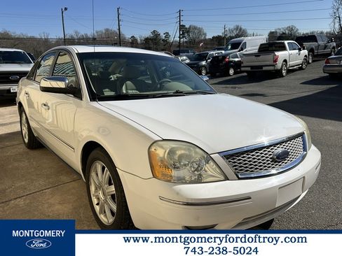 Used 2006 Ford Five Hundred Limited image 1