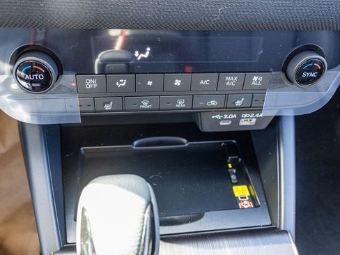 New 2026 Subaru Outback Limited image 28