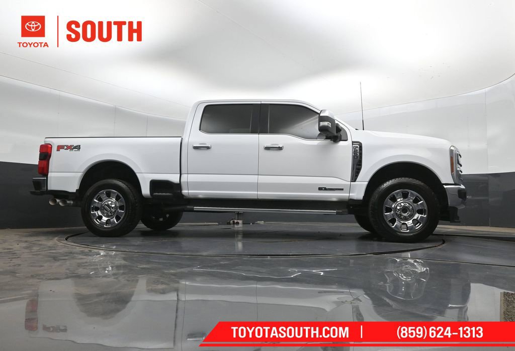 Used 2023 Ford F250 Lariat w/ Chrome Package AWD/4WD image 39