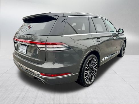 Used 2024 Lincoln Aviator Black Label w/ Dynamic Handling Package image 6