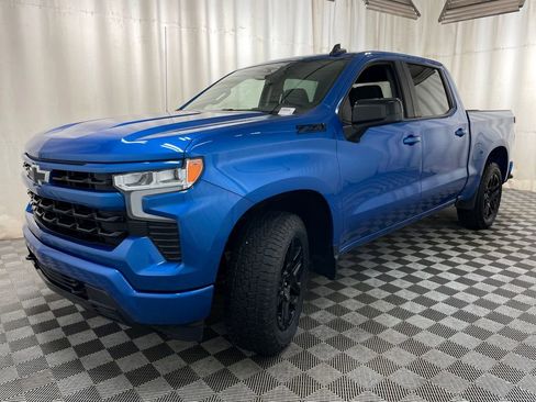 Certified 2023 Chevrolet Silverado 1500 RST w/ Z71 Off-Road Package AWD/4WD image 12