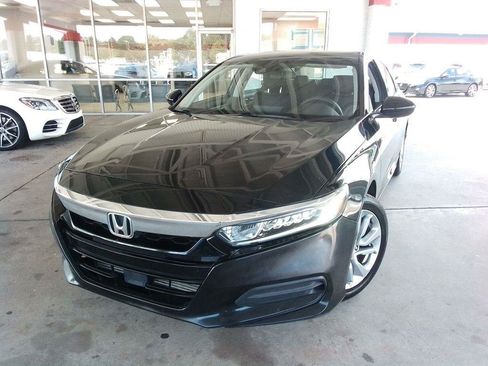 Used 2019 Honda Accord LX image 1