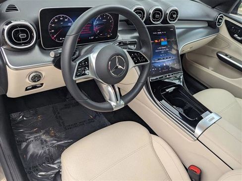 Certified 2025 Mercedes-Benz C 300 Sedan image 10