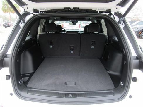 New 2026 Jeep Grand Cherokee Limited w/ Luxury Tech Group II image 28