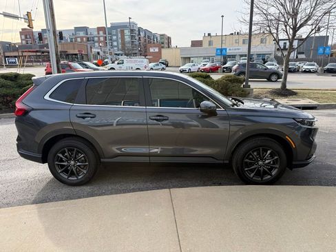 New 2026 Honda CR-V EX-L image 4