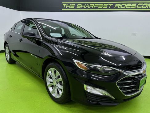 Used 2023 Chevrolet Malibu LT FWD image 2