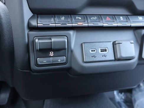 New 2026 Chevrolet Silverado 2500 Custom w/ Custom Value Package AWD/4WD image 13