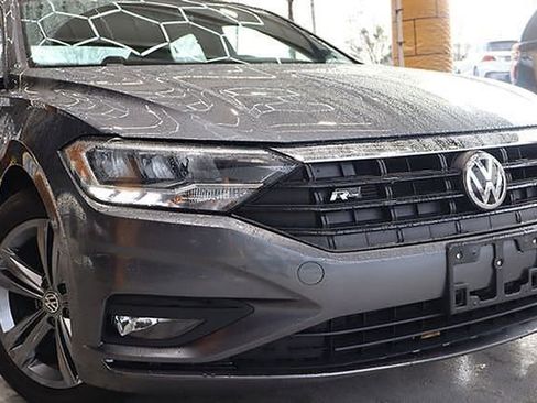 Used 2021 Volkswagen Jetta R-Line w/ R-Line Cold Weather Package image 36