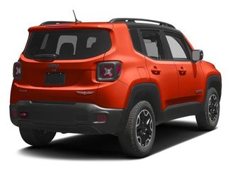 Used 2017 Jeep Renegade Trailhawk w/ Premium Trailhawk Package AWD/4WD video 2