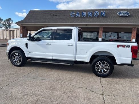 Certified 2021 Ford F250 Lariat w/ Lariat Value Package image 3