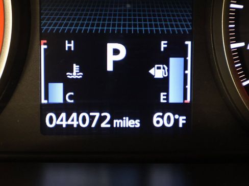 Used 2024 Mitsubishi Eclipse Cross SE image 37