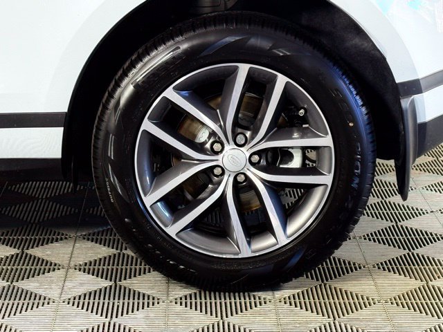Used 2026 Land Rover Range Rover Evoque S AWD/4WD image 14
