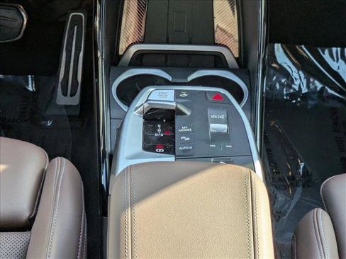 Used 2025 BMW X1 xDrive28i image 18