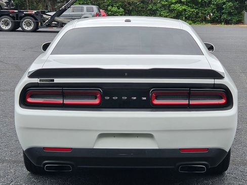 Used 2018 Dodge Challenger R/T w/ Blacktop Package RWD image 9