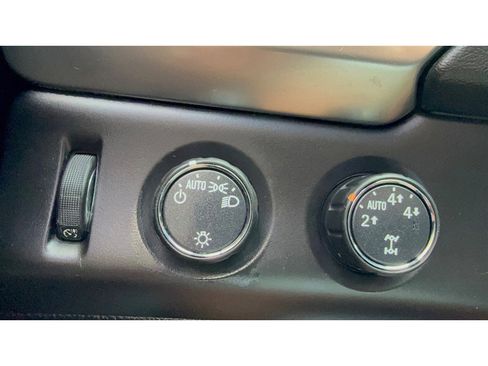 Used 2016 Chevrolet Tahoe 4WD w/ Remote Keyless Entry Package image 12