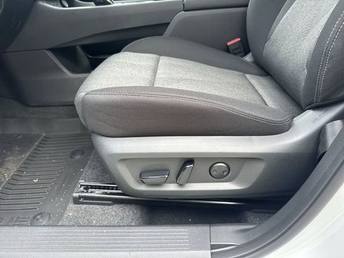 New 2026 Nissan Rogue SV AWD/4WD image 28